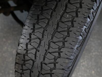 2010 Jeep Wrangler Sport 4X4   - Photo 38 - Addison, IL 60101