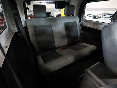 2010 Jeep Wrangler Sport 4X4   - Photo 18 - Addison, IL 60101
