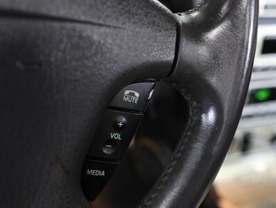 2002 Ford Thunderbird Deluxe   - Photo 28 - Addison, IL 60101