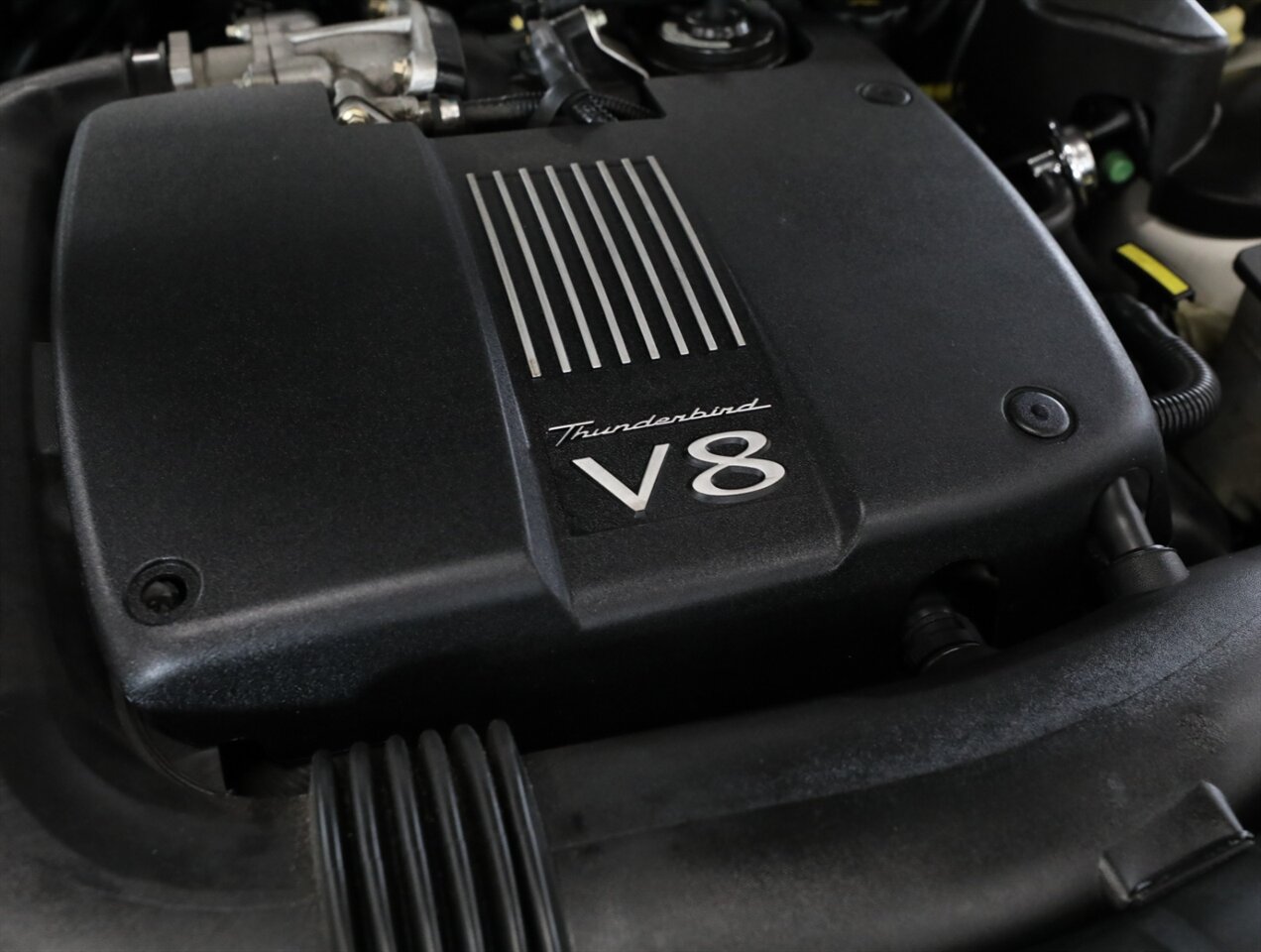 2002 Ford Thunderbird Deluxe - Photo 48 - Addison, IL 60101