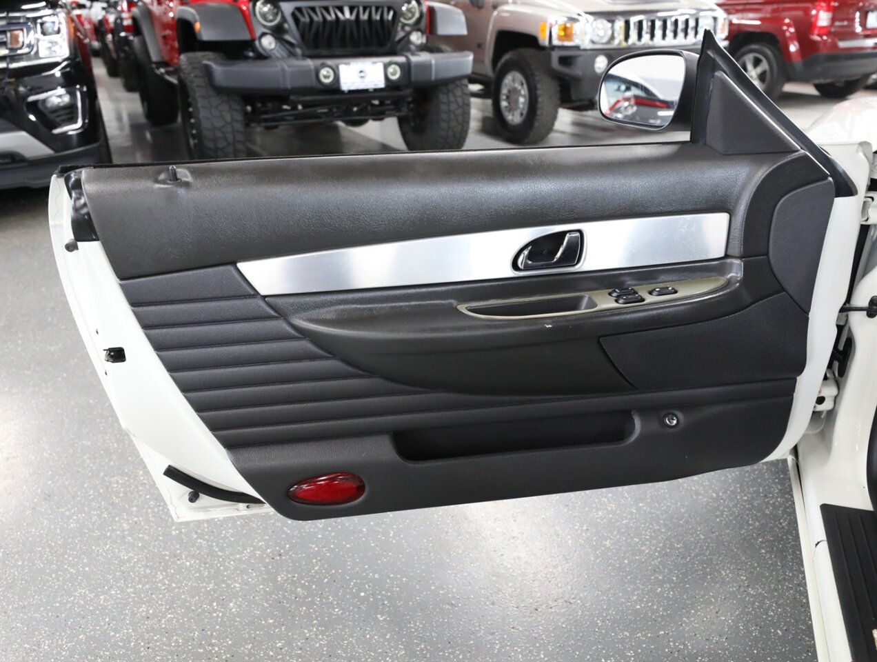 2002 Ford Thunderbird Deluxe - Photo 23 - Addison, IL 60101