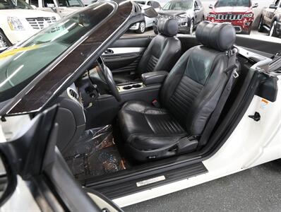 2002 Ford Thunderbird Deluxe   - Photo 25 - Addison, IL 60101