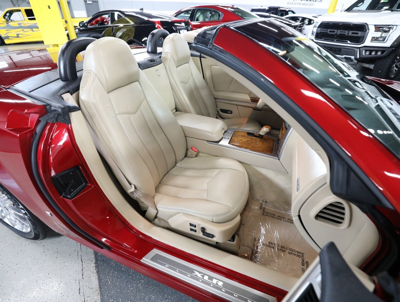 2008 Cadillac XLR Platinum Edition - Photo 20 - Addison, IL 60101