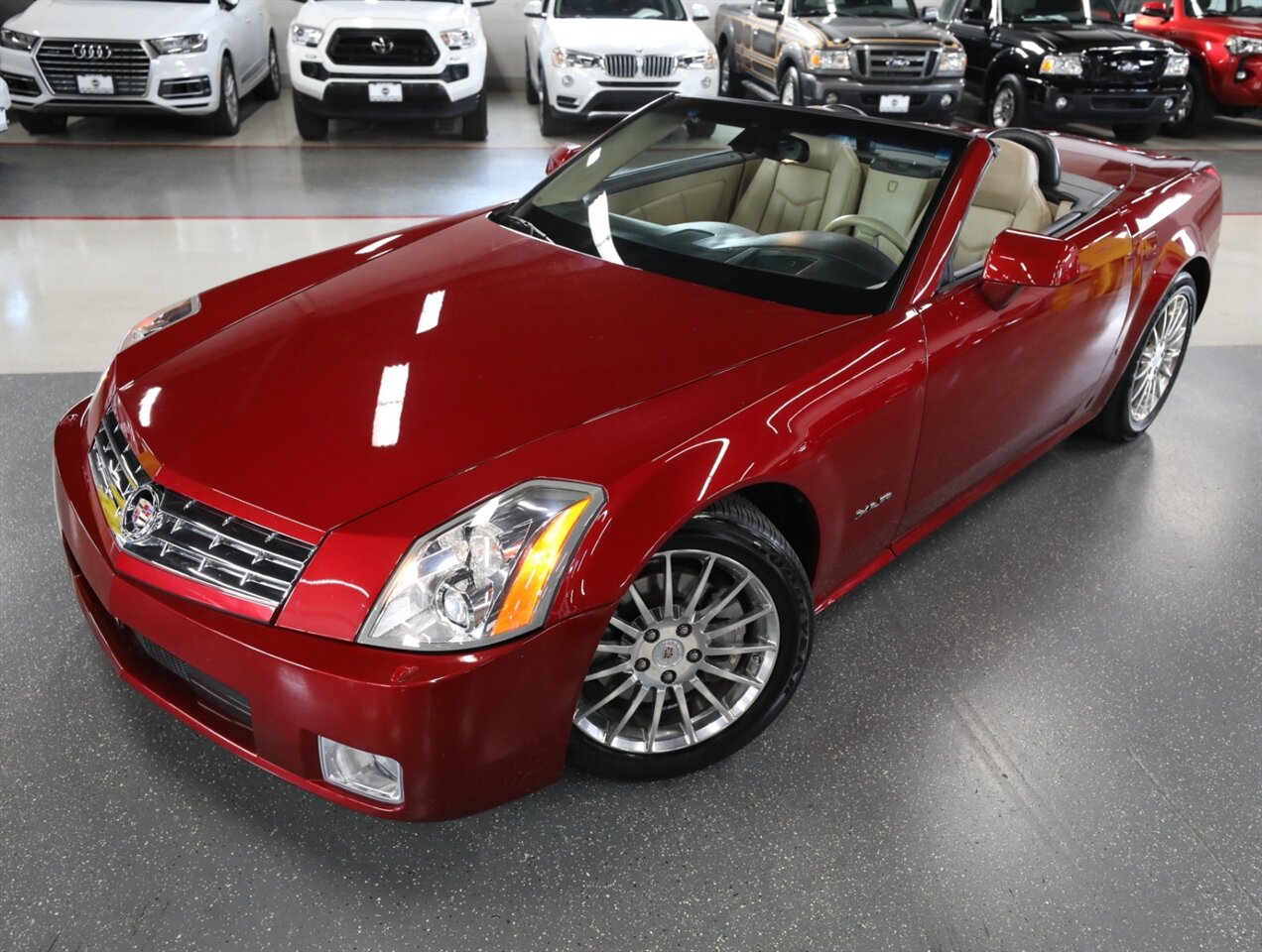 2008 Cadillac XLR Platinum Edition - Photo 2 - Addison, IL 60101