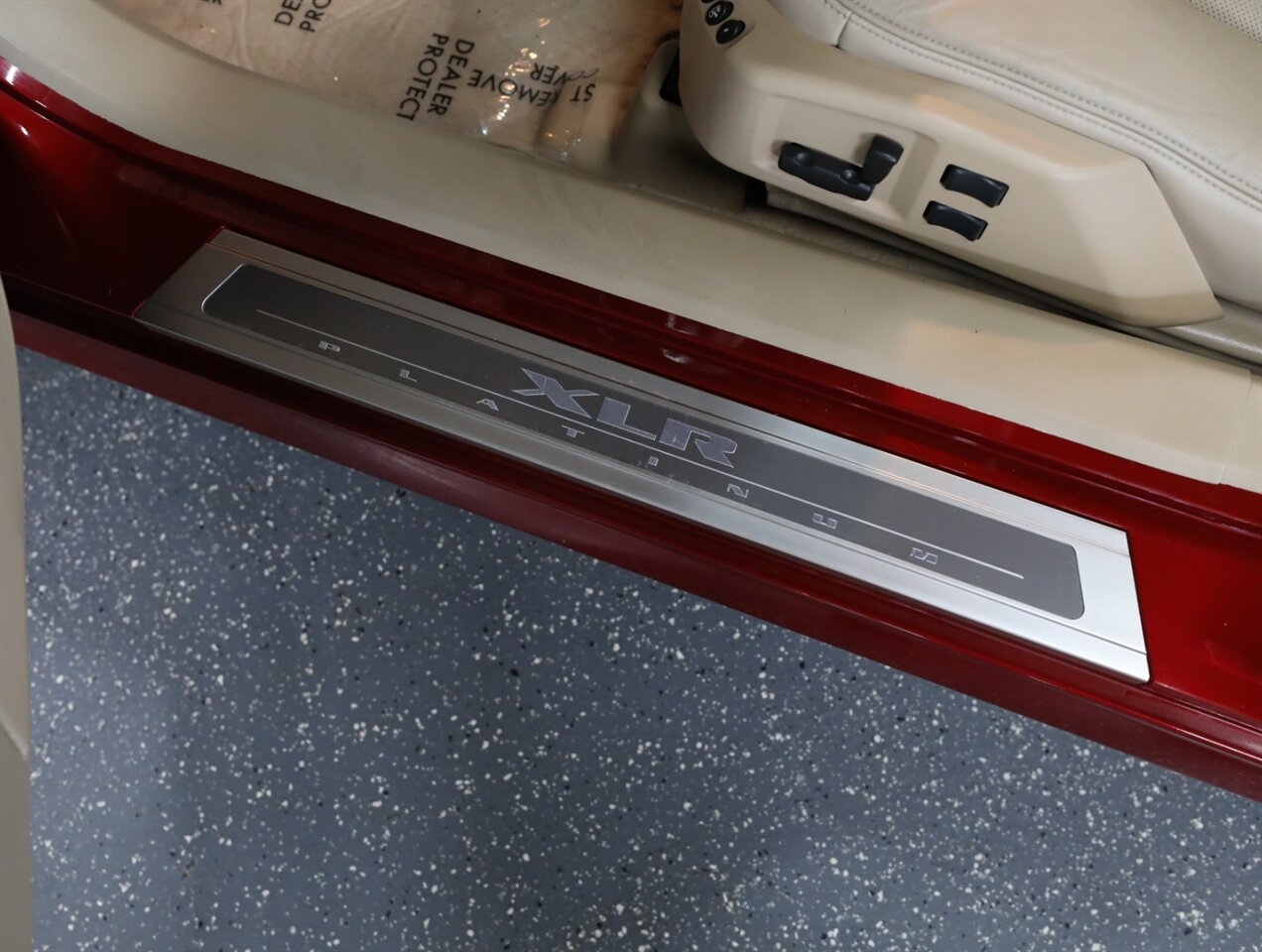 2008 Cadillac XLR Platinum Edition - Photo 27 - Addison, IL 60101