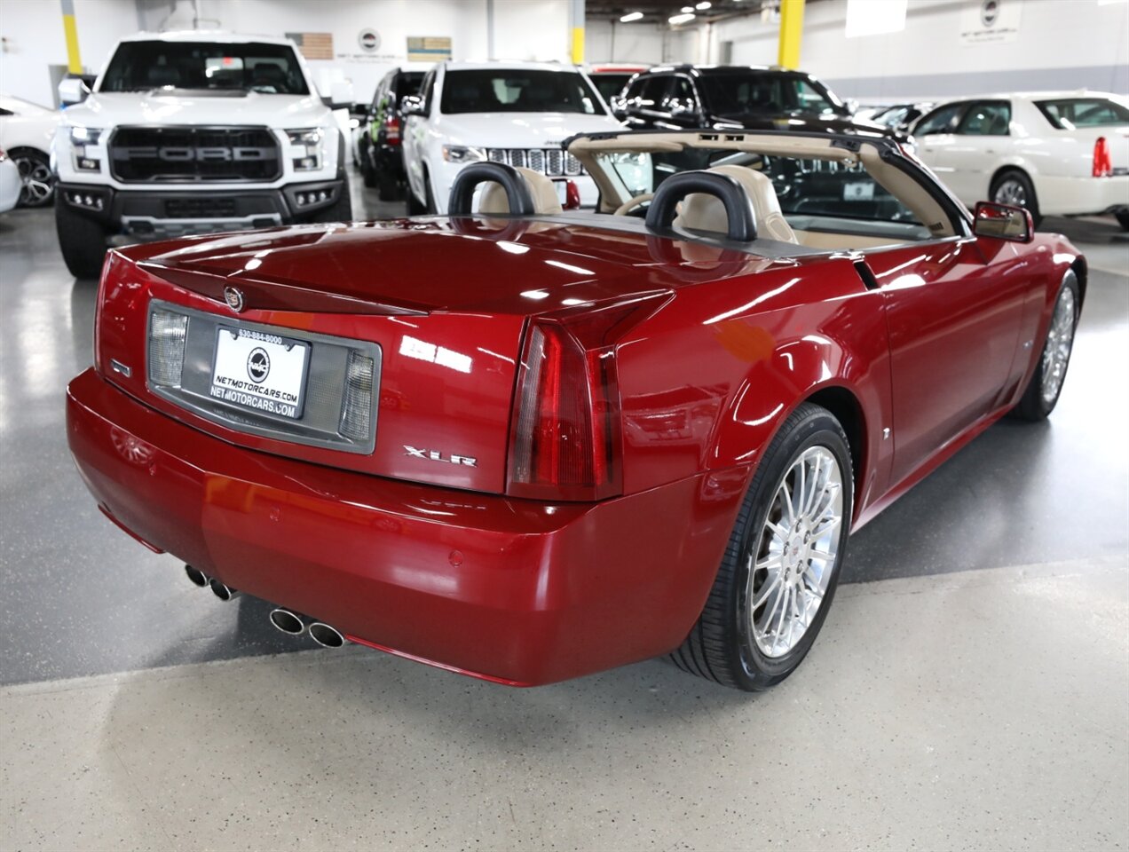 2008 Cadillac XLR Platinum Edition - Photo 10 - Addison, IL 60101