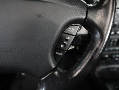 2004 Ford Thunderbird Deluxe - Photo 29 - Addison, IL 60101