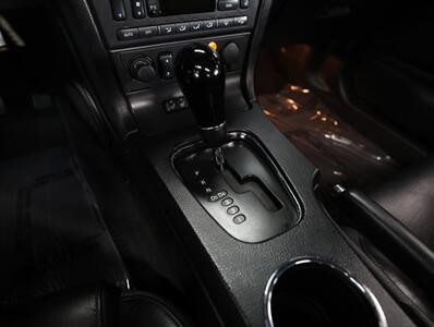 2004 Ford Thunderbird Deluxe - Photo 26 - Addison, IL 60101