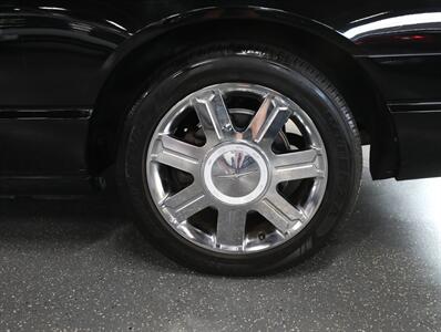 2004 Ford Thunderbird Deluxe - Photo 42 - Addison, IL 60101