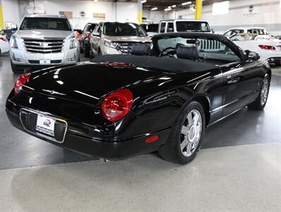 2004 Ford Thunderbird Deluxe - Photo 11 - Addison, IL 60101
