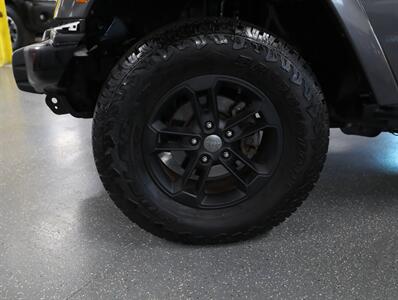 2017 Jeep Wrangler Winter Edition 4WD   - Photo 39 - Addison, IL 60101