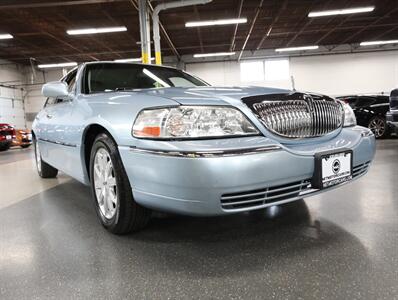 2011 Lincoln Town Car Signature Limited   - Photo 44 - Addison, IL 60101