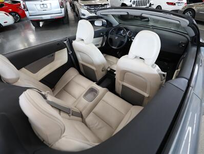 2012 Volvo C70 T5 Convertible - Photo 17 - Addison, IL 60101