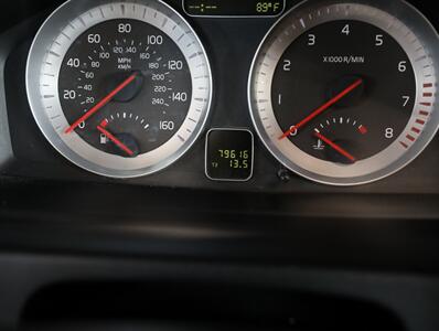 2012 Volvo C70 T5 Convertible - Photo 33 - Addison, IL 60101