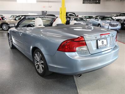 2012 Volvo C70 T5 Convertible - Photo 14 - Addison, IL 60101