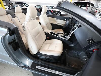 2012 Volvo C70 T5 Convertible - Photo 20 - Addison, IL 60101