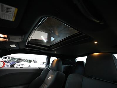 2018 Dodge Challenger 392 HEMI Scat Pack Shaker - Photo 33 - Addison, IL 60101