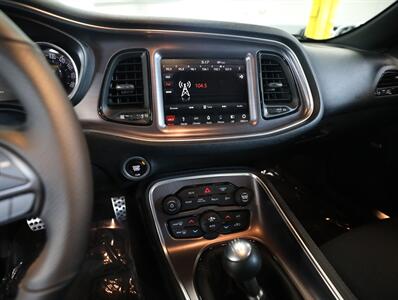 2018 Dodge Challenger 392 HEMI Scat Pack Shaker - Photo 35 - Addison, IL 60101