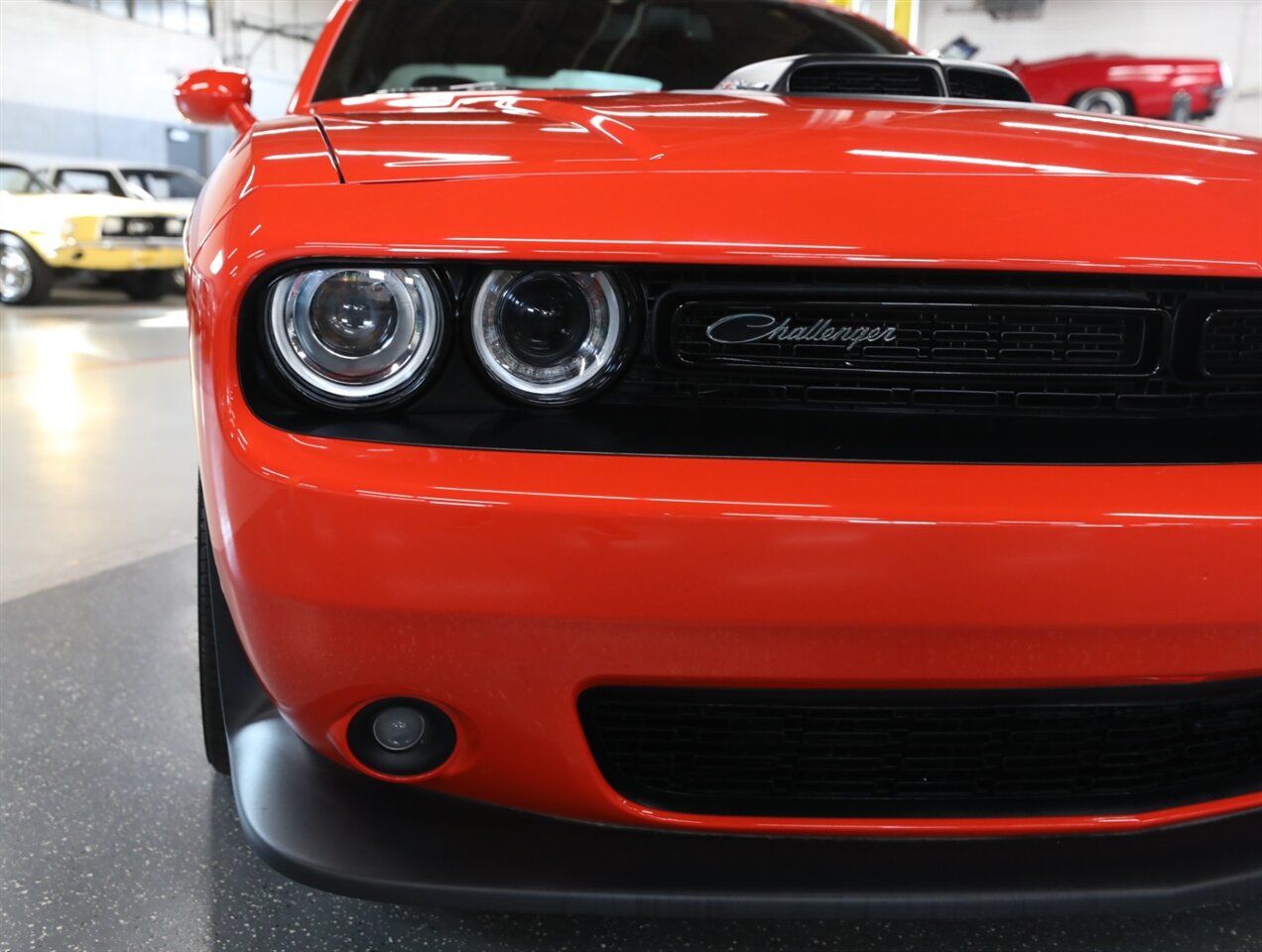 2018 Dodge Challenger 392 HEMI Scat Pack Shaker - Photo 9 - Addison, IL 60101