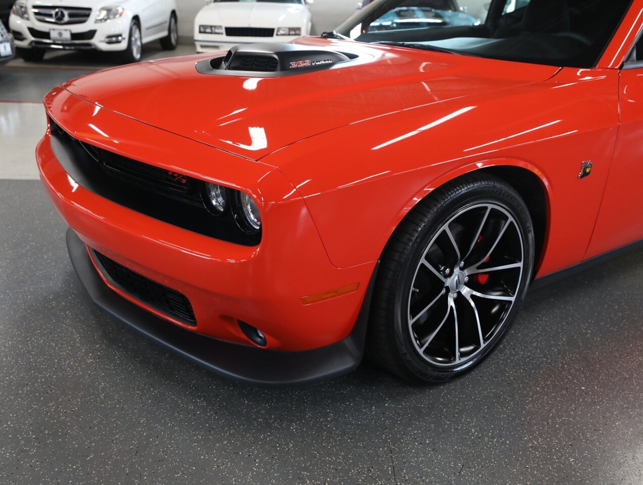 2018 Dodge Challenger 392 HEMI Scat Pack Shaker - Photo 3 - Addison, IL 60101