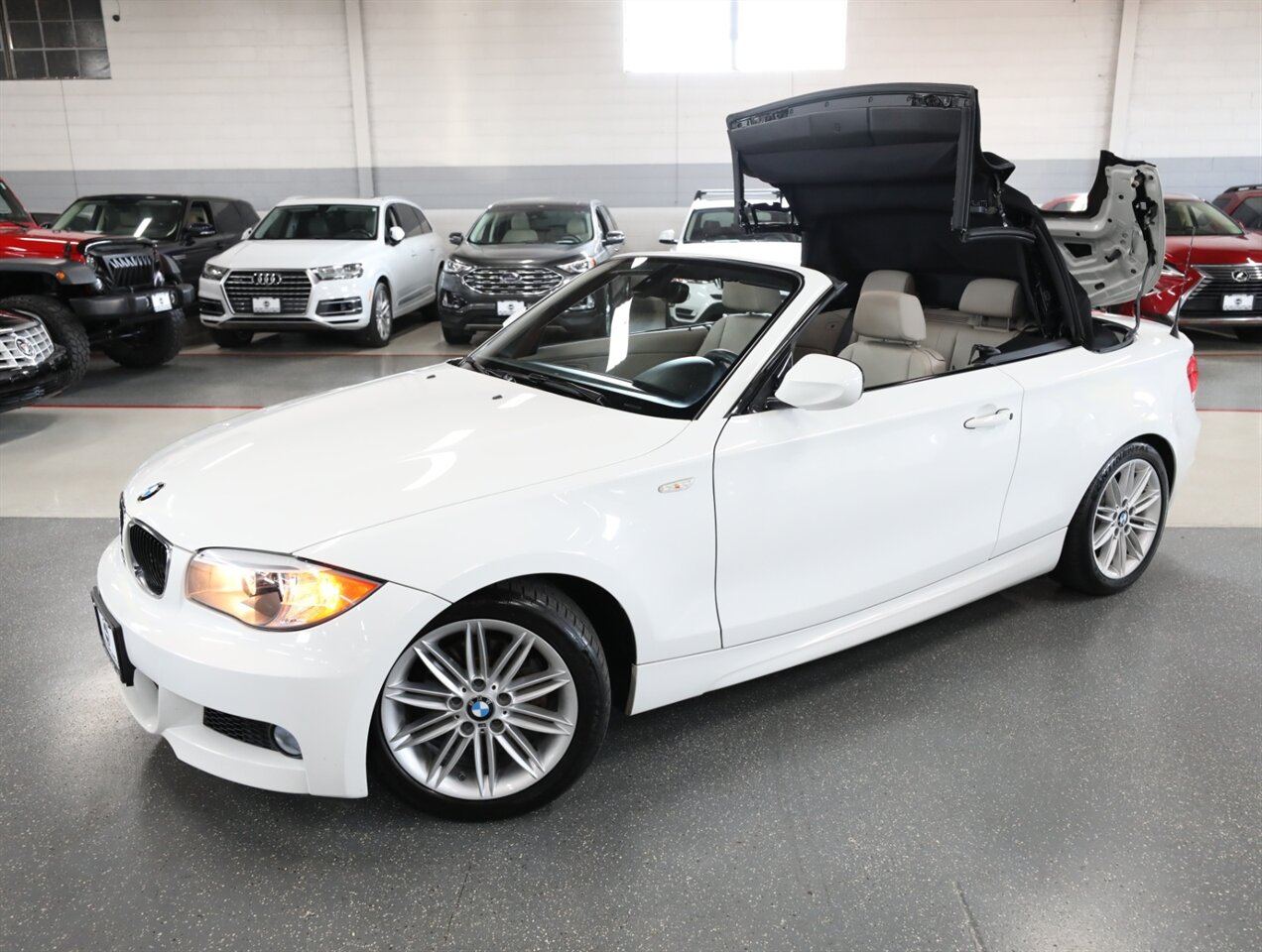 2013 BMW 128i Convertible - Photo 38 - Addison, IL 60101