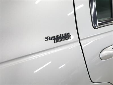 2010 Lincoln Town Car Signature Limited   - Photo 9 - Addison, IL 60101