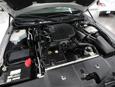 2010 Lincoln Town Car Signature Limited   - Photo 40 - Addison, IL 60101