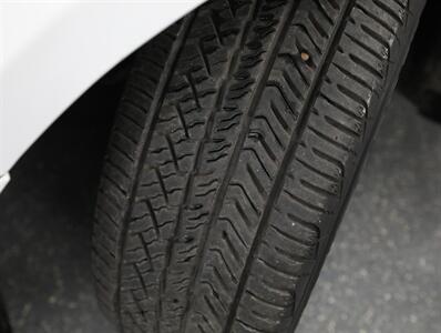 2013 Chrysler 200 Limited   - Photo 45 - Addison, IL 60101