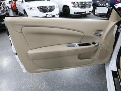 2013 Chrysler 200 Limited   - Photo 24 - Addison, IL 60101