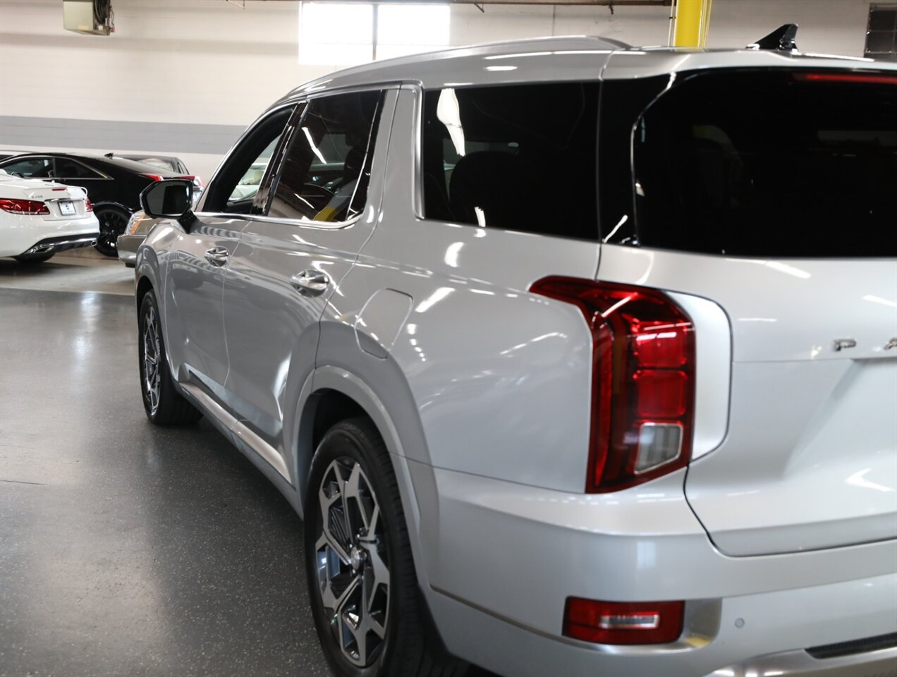 2022 Hyundai Palisade Calligraphy AWD - Photo 13 - Addison, IL 60101