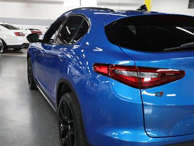 2019 Alfa Romeo Stelvio Ti Sport AWD   - Photo 15 - Addison, IL 60101