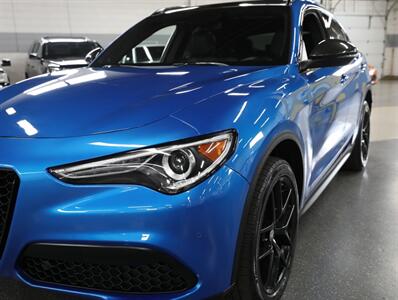 2019 Alfa Romeo Stelvio Ti Sport AWD   - Photo 5 - Addison, IL 60101