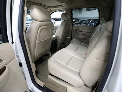 2013 Cadillac Escalade EXT Luxury - Photo 23 - Addison, IL 60101