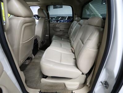 2013 Cadillac Escalade EXT Luxury - Photo 24 - Addison, IL 60101