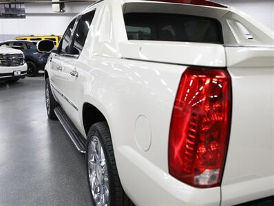 2013 Cadillac Escalade EXT Luxury - Photo 14 - Addison, IL 60101
