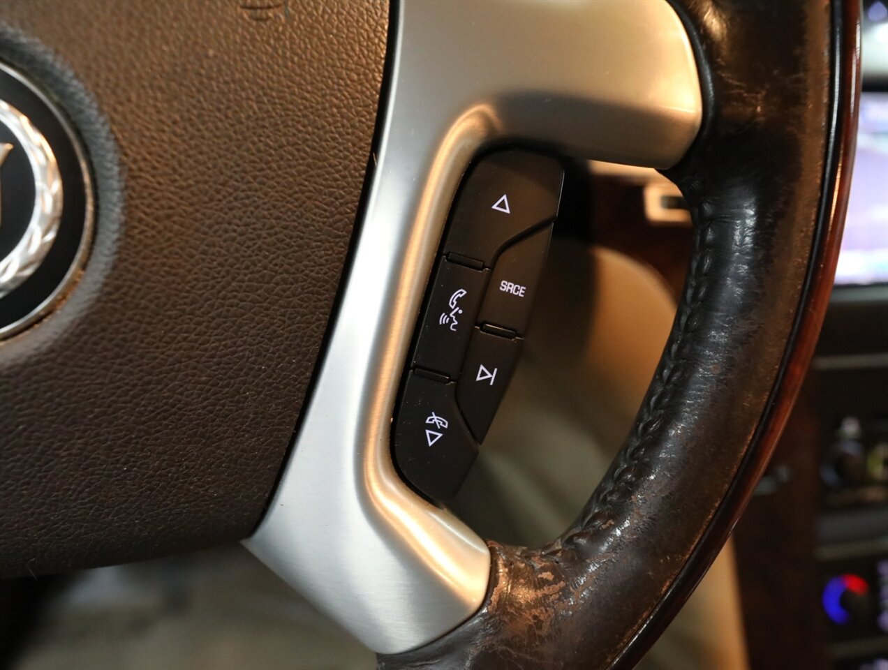 2013 Cadillac Escalade EXT Luxury - Photo 36 - Addison, IL 60101