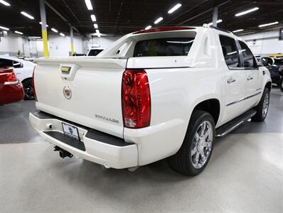 2013 Cadillac Escalade EXT Luxury - Photo 10 - Addison, IL 60101