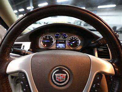 2013 Cadillac Escalade EXT Luxury - Photo 38 - Addison, IL 60101