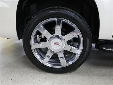 2013 Cadillac Escalade EXT Luxury - Photo 45 - Addison, IL 60101