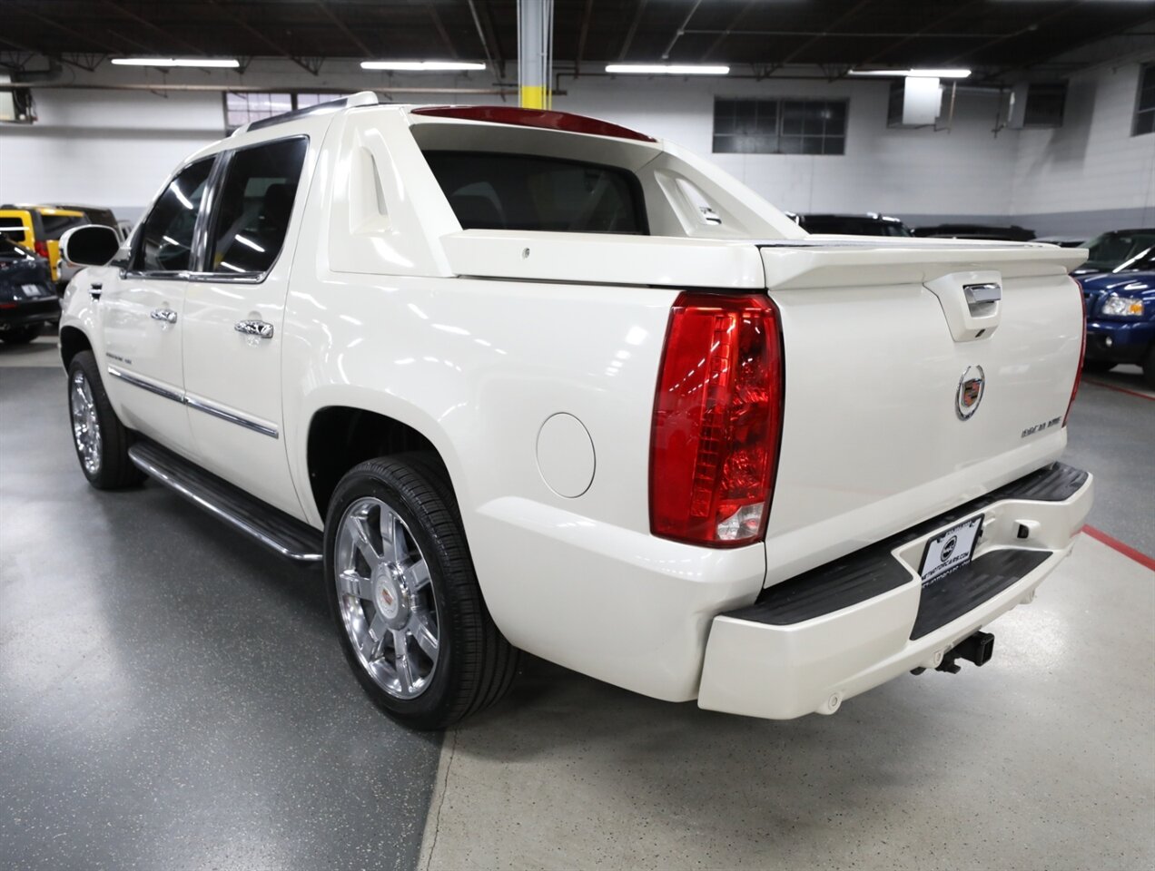 2013 Cadillac Escalade EXT Luxury - Photo 12 - Addison, IL 60101