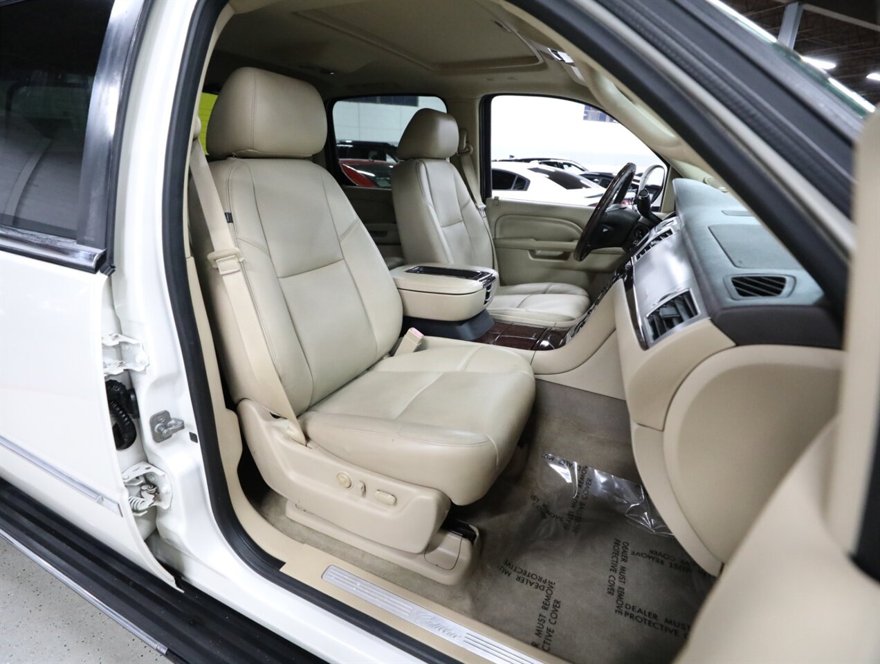 2013 Cadillac Escalade EXT Luxury - Photo 18 - Addison, IL 60101