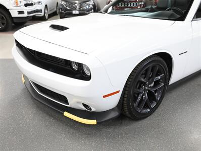 2022 Dodge Challenger R/T Plus Convertible   - Photo 3 - Addison, IL 60101