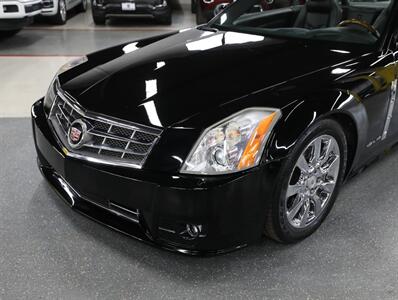 2009 Cadillac XLR Platinum   - Photo 3 - Addison, IL 60101