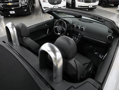 2012 Audi TT 2.0T quattro Premium Plus   - Photo 17 - Addison, IL 60101