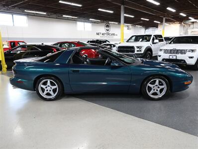 1997 Pontiac Firebird Formula   - Photo 9 - Addison, IL 60101
