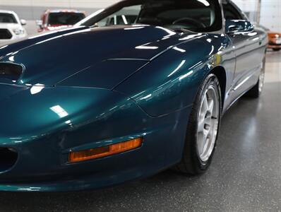 1997 Pontiac Firebird Formula   - Photo 5 - Addison, IL 60101