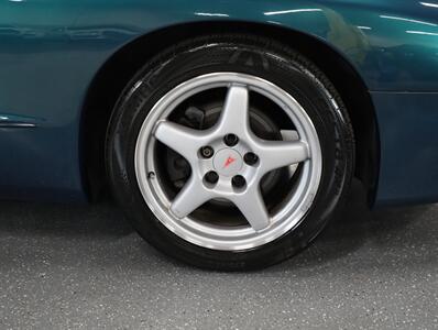 1997 Pontiac Firebird Formula   - Photo 44 - Addison, IL 60101