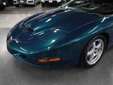 1997 Pontiac Firebird Formula   - Photo 3 - Addison, IL 60101