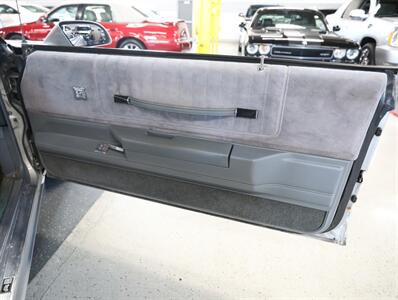 1987 Chevrolet Monte Carlo SS   - Photo 24 - Addison, IL 60101