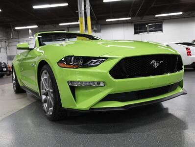 2020 Ford Mustang GT Premium Convertible - Photo 54 - Addison, IL 60101